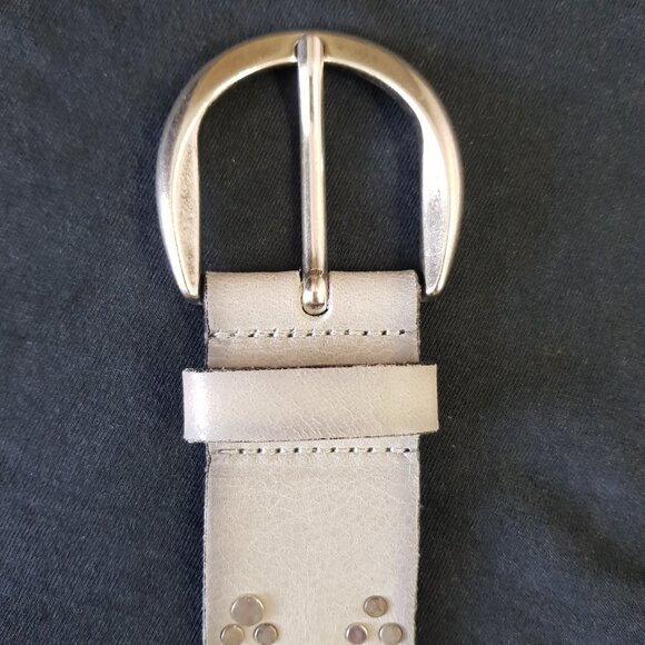 EUC Vanzetti genuine leather studded belt - Picture 5 of 6